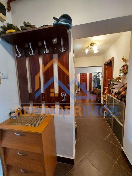 13 Septembrie Apartament de vanzare cu 3 camere, 2 gr sanitare
